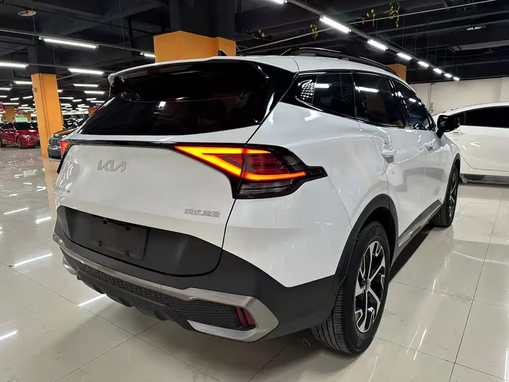 Kia Sorento 2023 2.0L HEV FWD Premium Edition 2023 - thumbnail 13