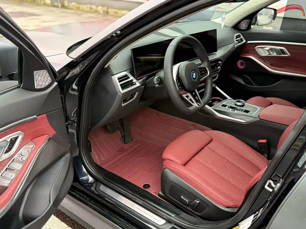 BMW BMW i3 2025 eDrive 35 L 2025 - thumbnail 4