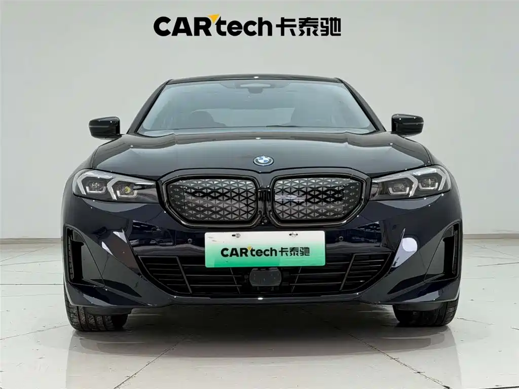 BMW BMW i3 2025 eDrive 40 L Nightfall Package 2025 - thumbnail 3