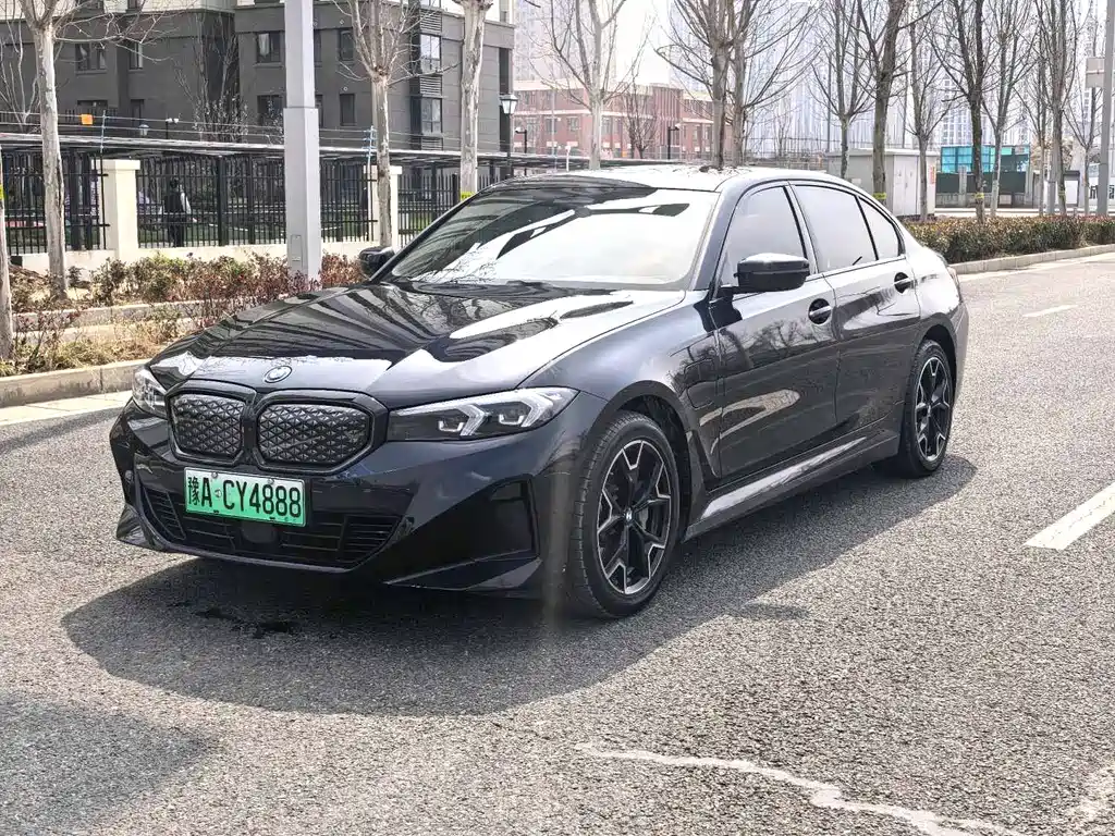 BMW BMW i3 2025 eDrive 40 L Night Sport Package 2025