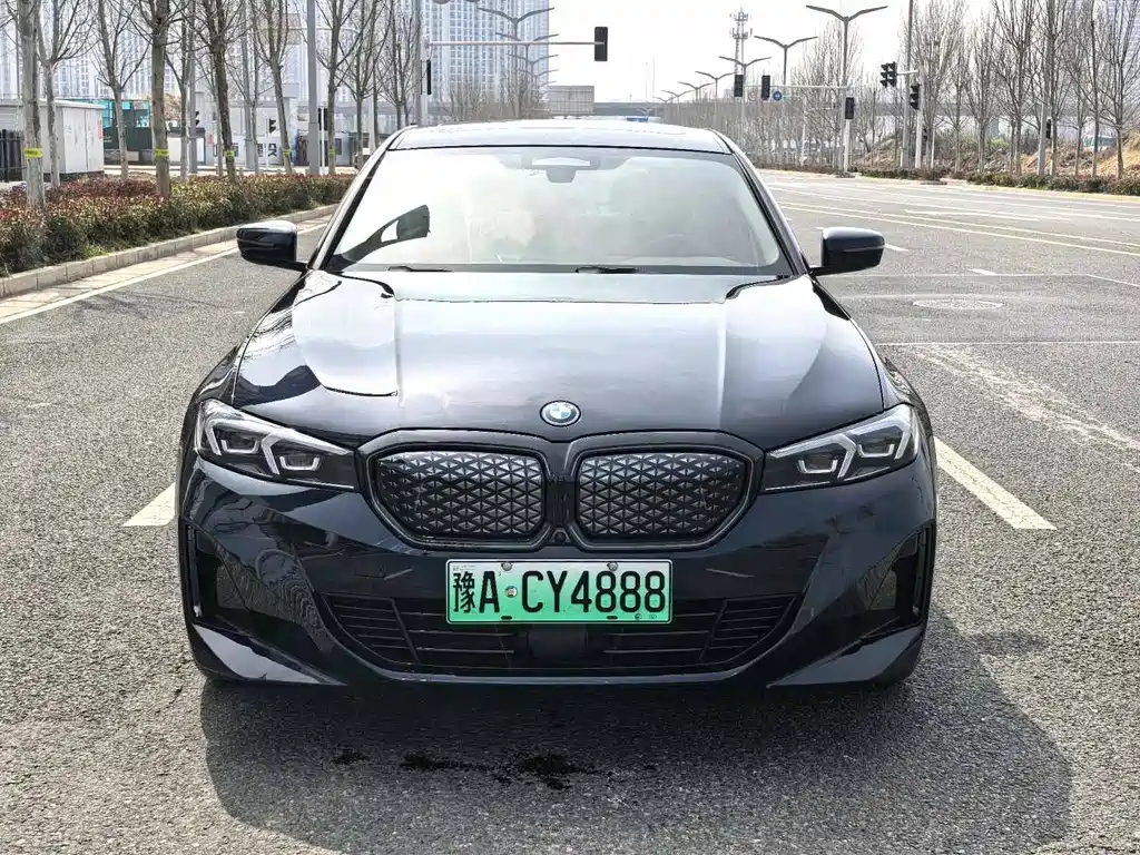 BMW BMW i3 2025 eDrive 40 L Night Sport Package 2025 - thumbnail 2