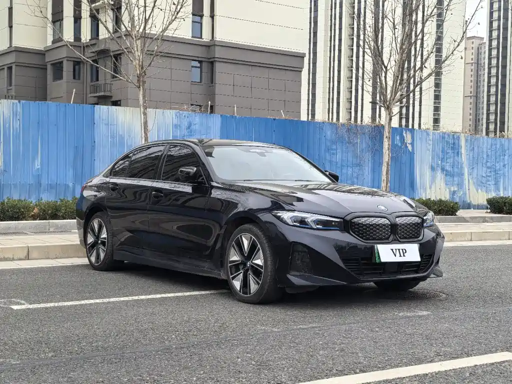BMW BMW i3 2025 eDrive 40 L Night Sport Package 2024 - thumbnail 3
