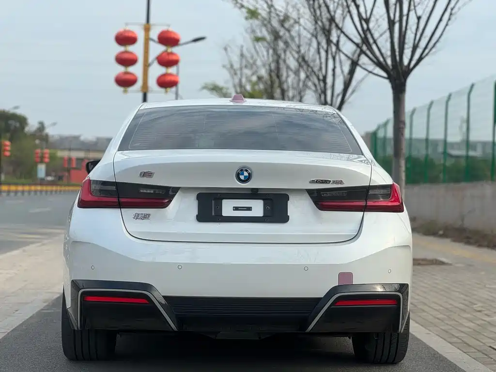 BMW BMW i3 2025 eDrive 35 L 2024 - thumbnail 5