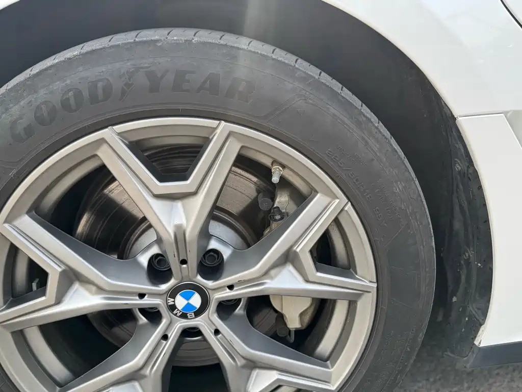 BMW BMW i3 2025 eDrive 35 L 2024 - thumbnail 6
