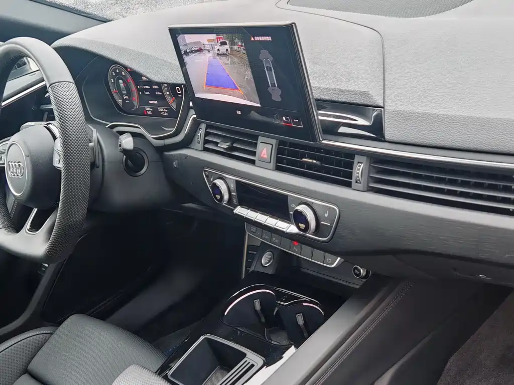 Audi Audi A4L 2024 40 TFSI Luxury Dynamic Edition 2025 - thumbnail 14