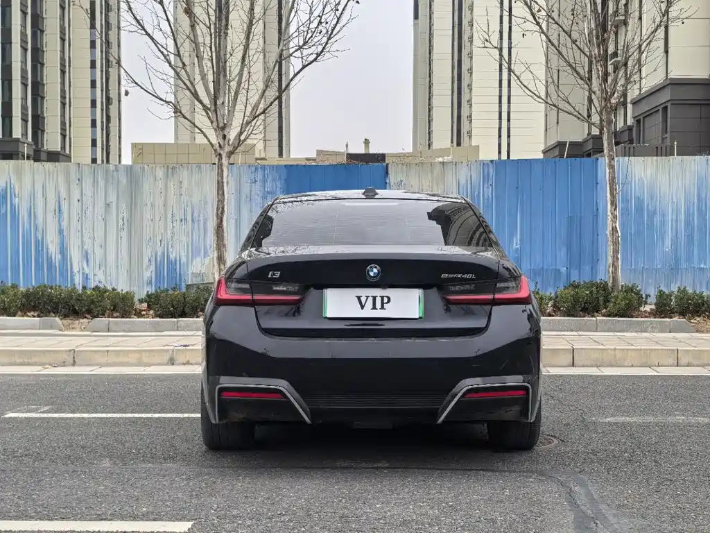 BMW BMW i3 2025 eDrive 40 L Night Sport Package 2024 - thumbnail 5