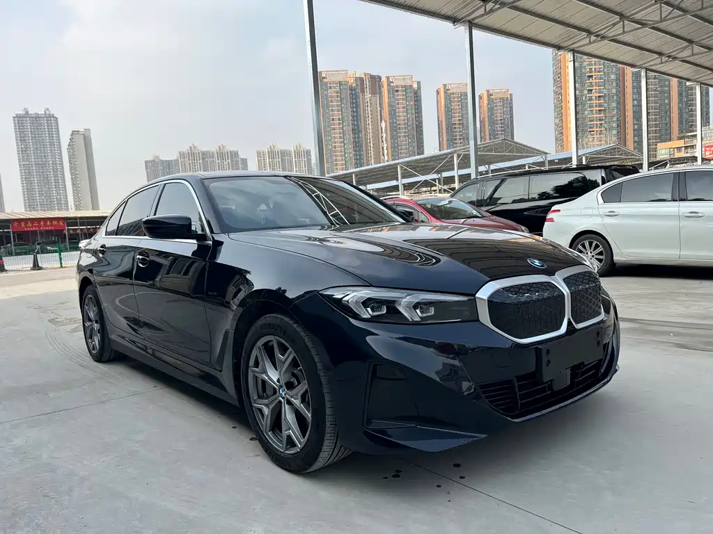 BMW BMW i3 2025 eDrive 35 L 2024 - thumbnail 3