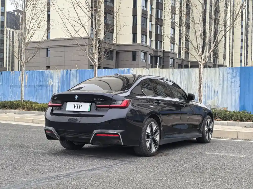 BMW BMW i3 2025 eDrive 40 L Night Sport Package 2024 - thumbnail 6