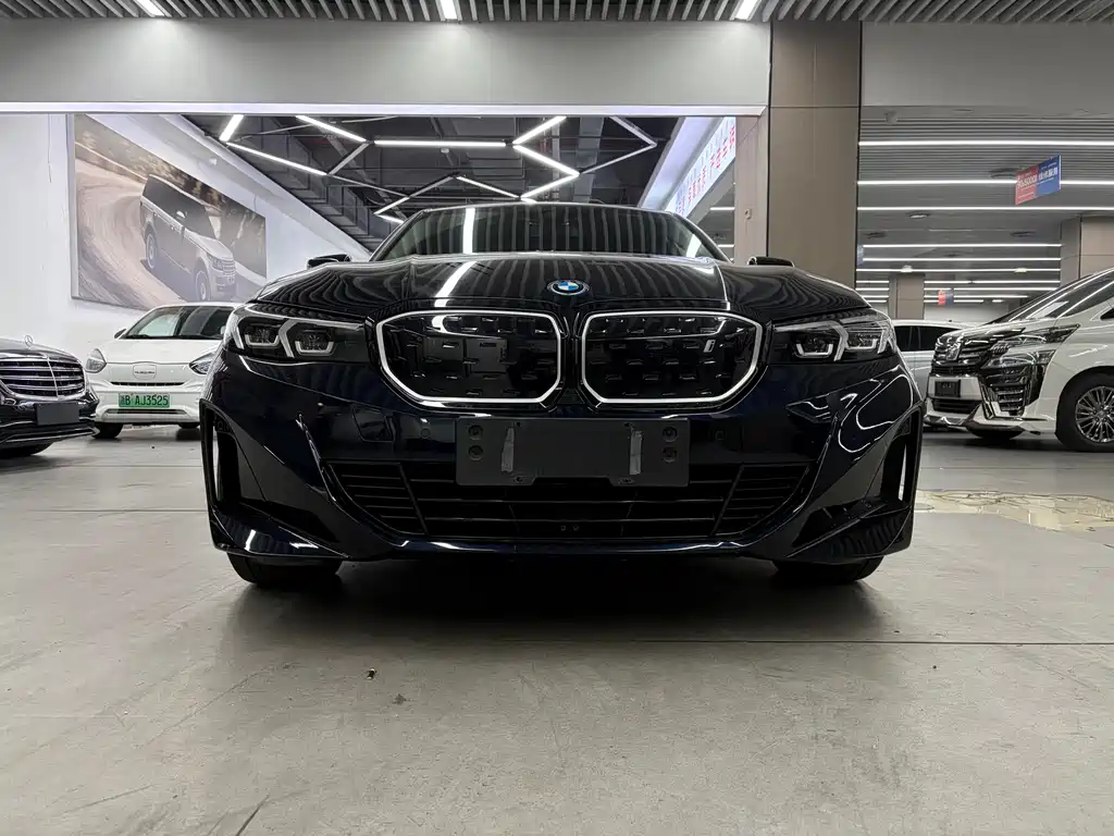 BMW BMW i3 2024 eDrive 35 L 2024 - thumbnail 2
