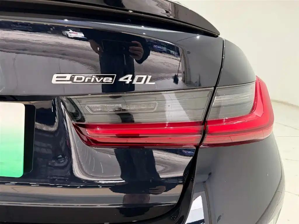 BMW BMW i3 2025 eDrive 40 L Nightfall Package 2025 - thumbnail 10