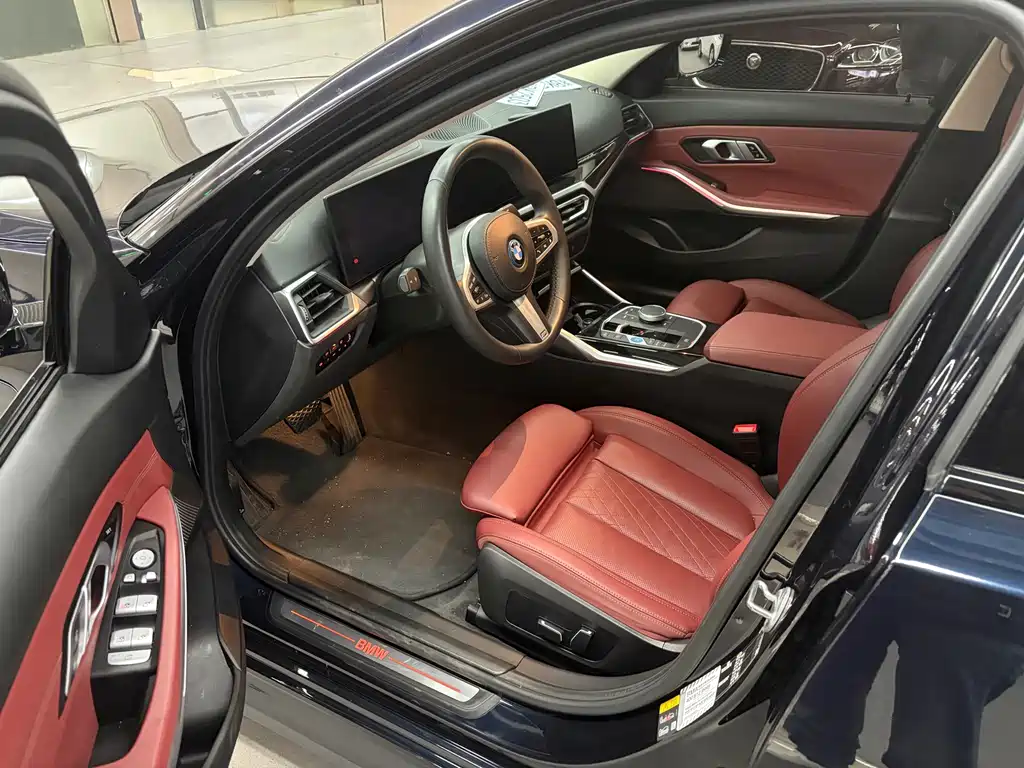 BMW BMW i3 2024 eDrive 35 L 2024 - thumbnail 4