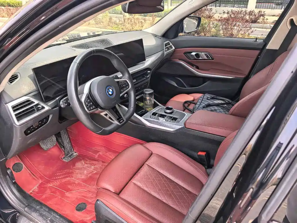 BMW BMW i3 2025 eDrive 40 L Night Sport Package 2025 - thumbnail 9