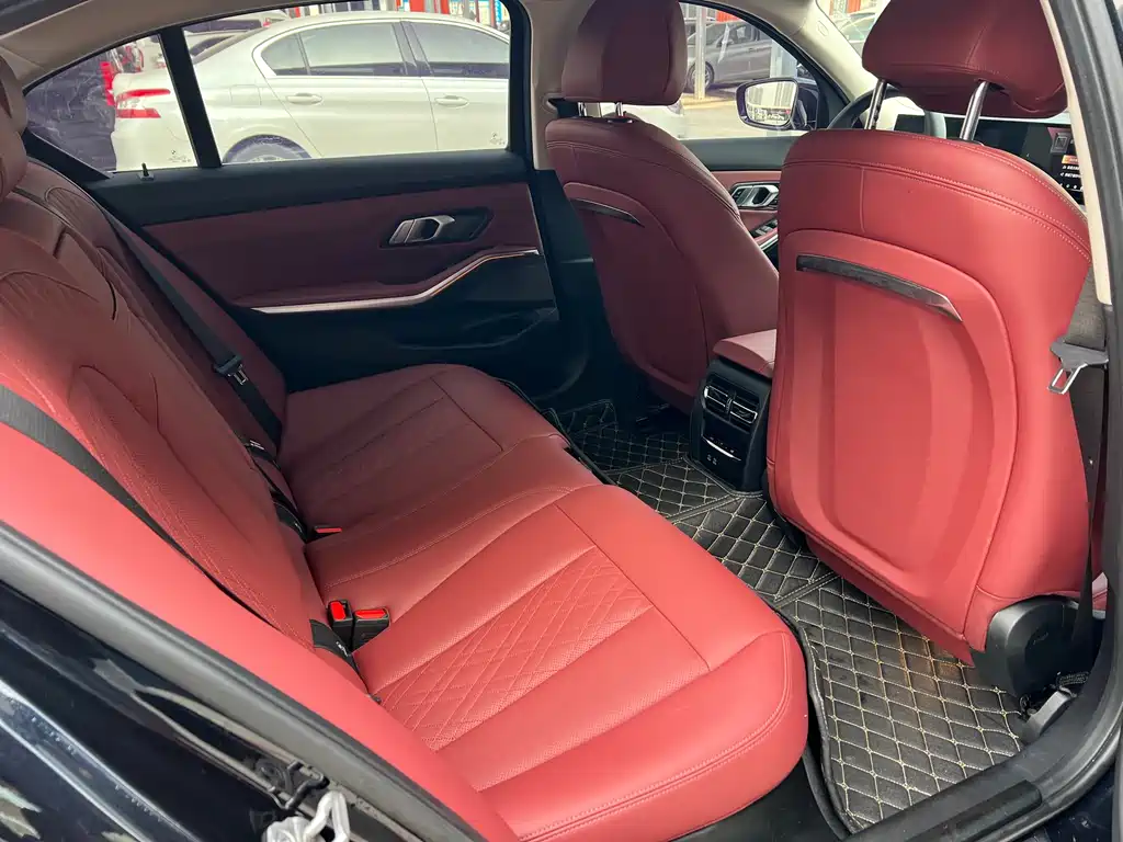 BMW BMW i3 2025 eDrive 35 L 2024 - thumbnail 8