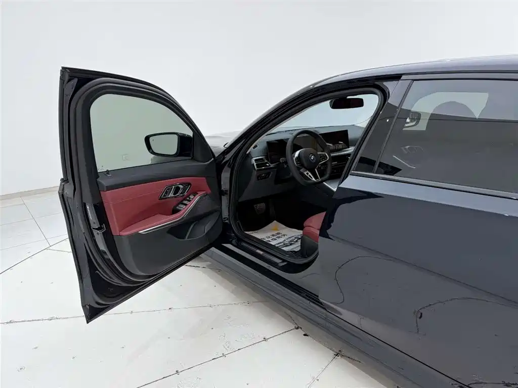 BMW BMW i3 2025 eDrive 40 L Nightfall Package 2025 - thumbnail 13