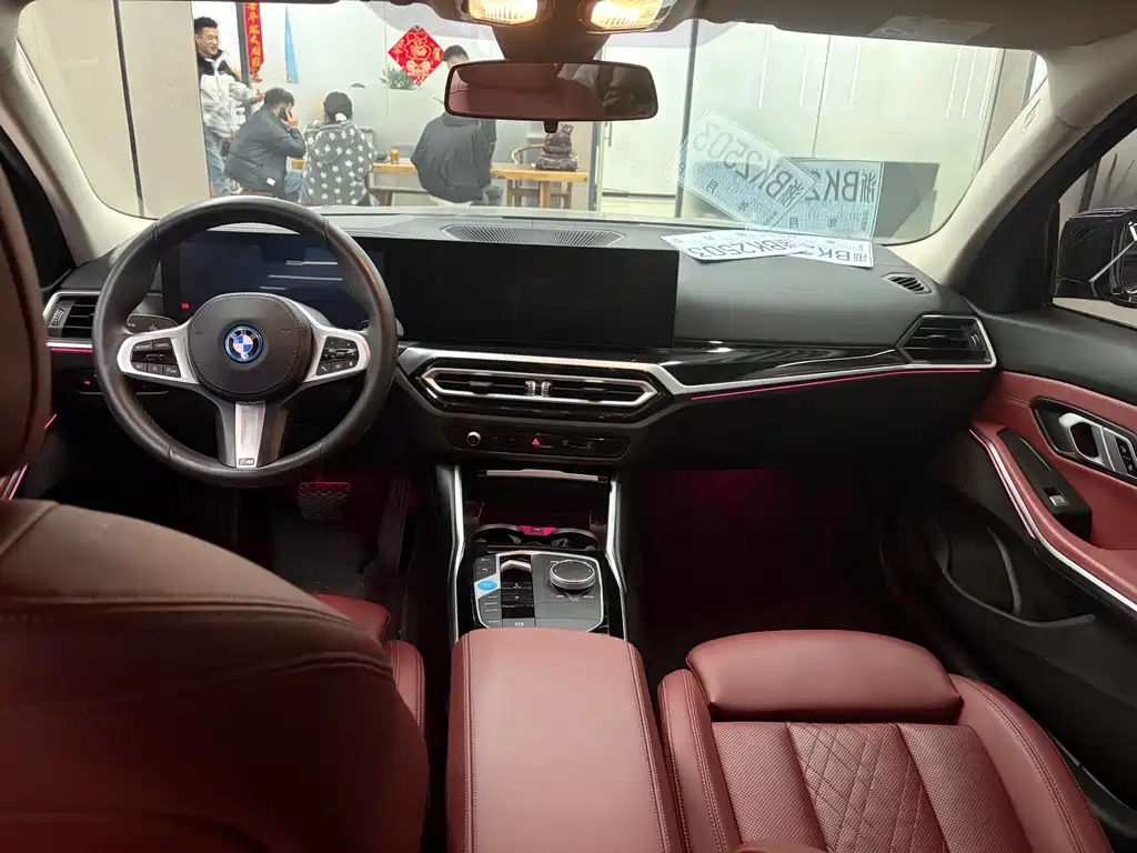 BMW BMW i3 2024 eDrive 35 L 2024 - thumbnail 5