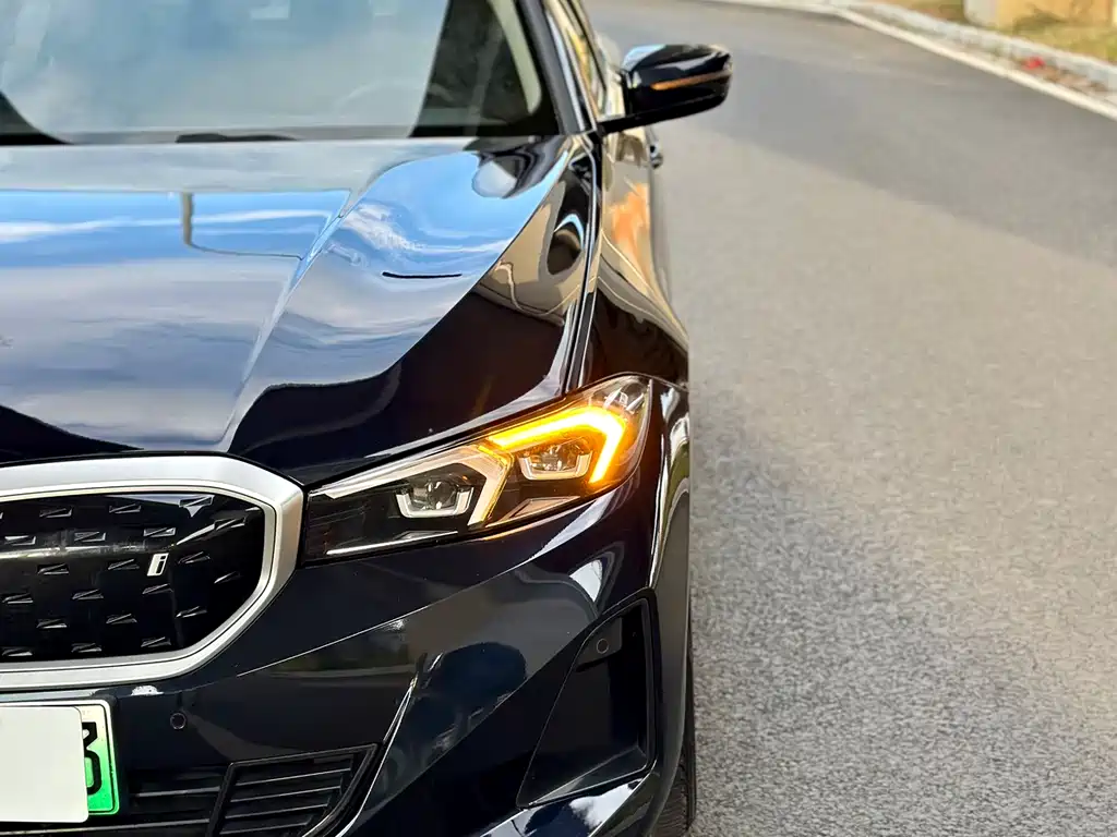 BMW BMW i3 2024 eDrive 35 L 2024 - thumbnail 5