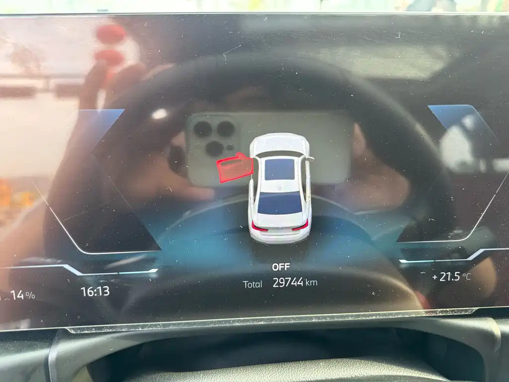 BMW BMW i3 2025 eDrive 35 L 2024 - thumbnail 15