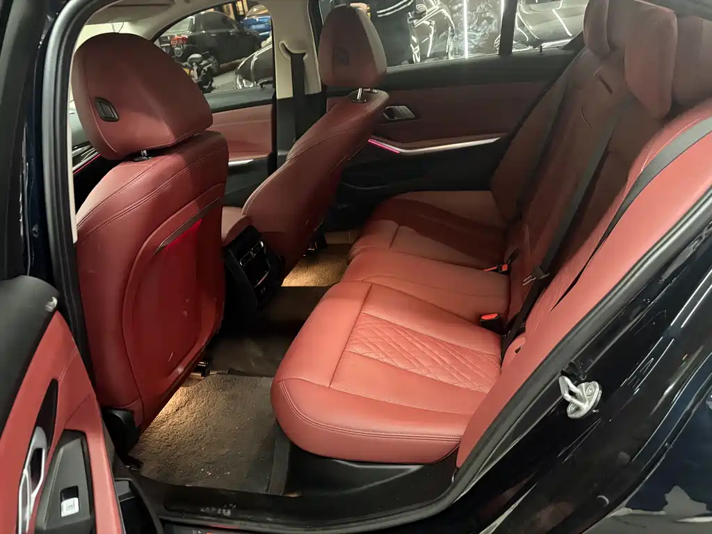 BMW BMW i3 2024 eDrive 35 L 2024 - thumbnail 8