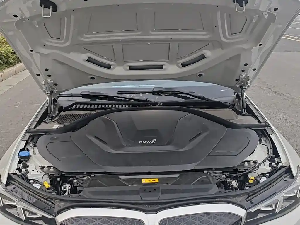 BMW BMW i3 2025 eDrive 35 L 2025 - thumbnail 13