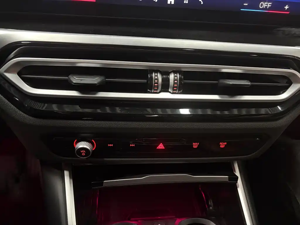 BMW BMW i3 2024 eDrive 35 L 2024 - thumbnail 14