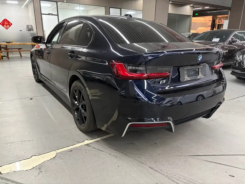 BMW BMW i3 2024 eDrive 35 L 2024 - thumbnail 19