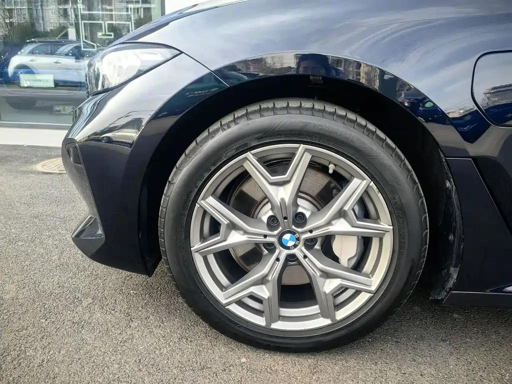 BMW BMW i3 2025 eDrive 35 L 2025 - thumbnail 4