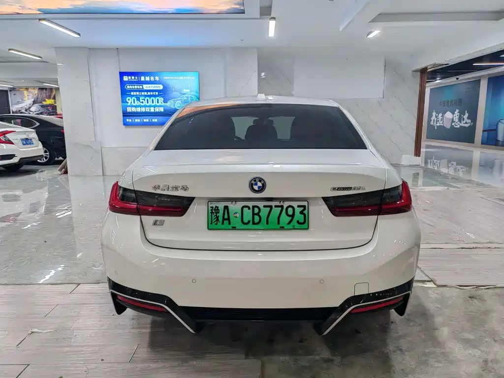 BMW BMW i3 2024 eDrive 35 L 2023 - thumbnail 8