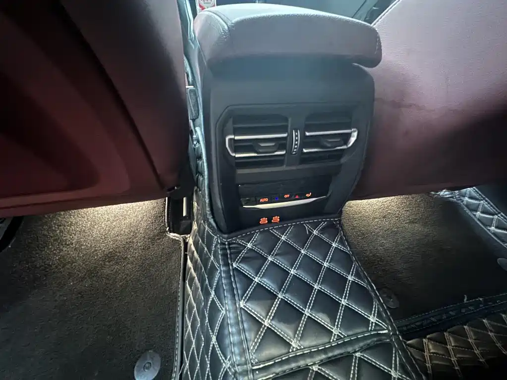 BMW BMW i3 2024 eDrive 35 L 2023 - thumbnail 4