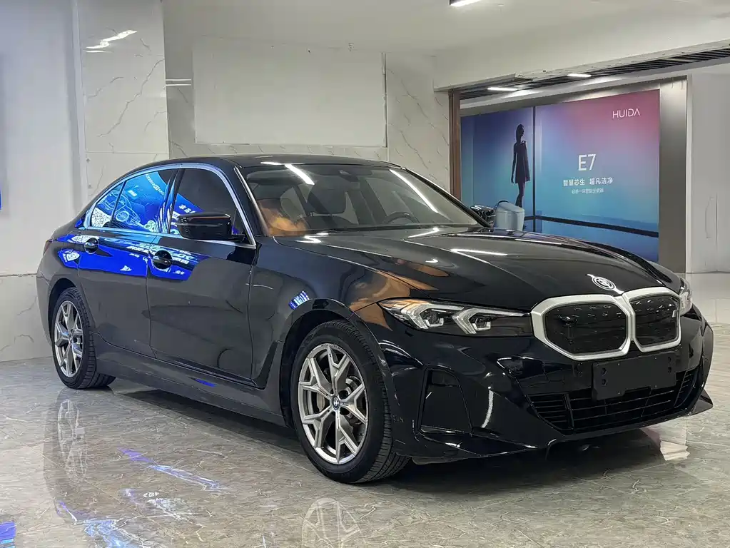 BMW BMW i3 2024 eDrive 35 L 2023 - thumbnail 3