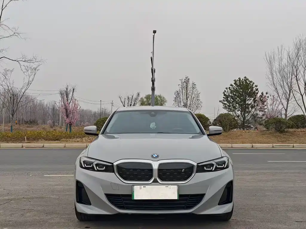 BMW BMW i3 2024 eDrive 35 L 2024 - thumbnail 2