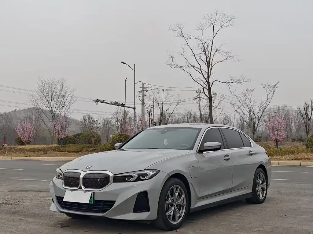 BMW BMW i3 2024 eDrive 35 L 2024 - thumbnail 3