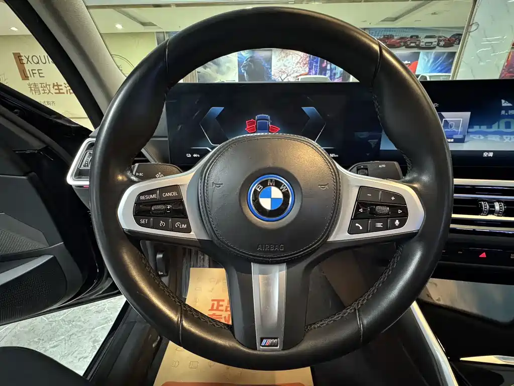 BMW BMW i3 2024 eDrive 35 L 2023 - thumbnail 7