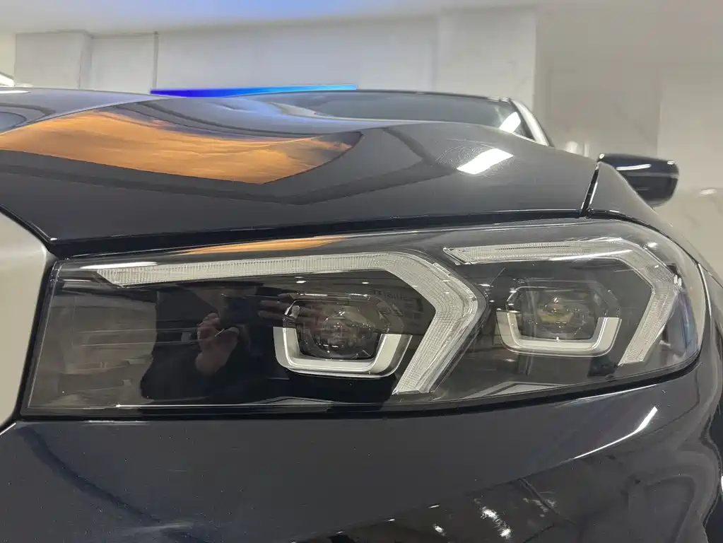 BMW BMW i3 2024 eDrive 35 L 2023 - thumbnail 9