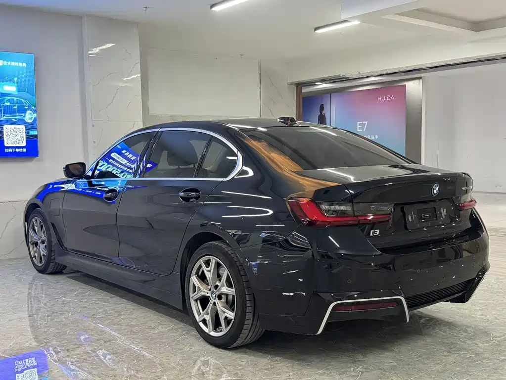 BMW BMW i3 2024 eDrive 35 L 2023 - thumbnail 12