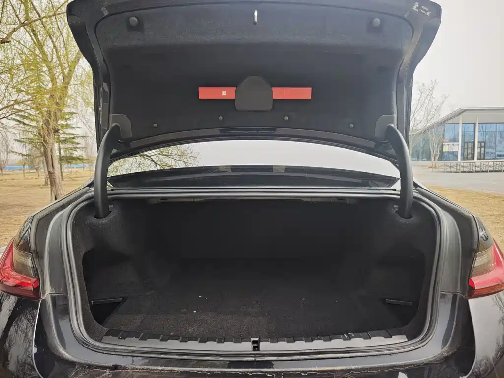 BMW BMW i3 2024 eDrive 35 L 2024 - thumbnail 14
