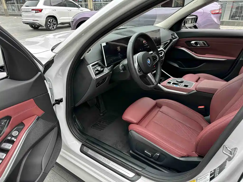 BMW BMW i3 2024 eDrive 35 L 2025 - thumbnail 5