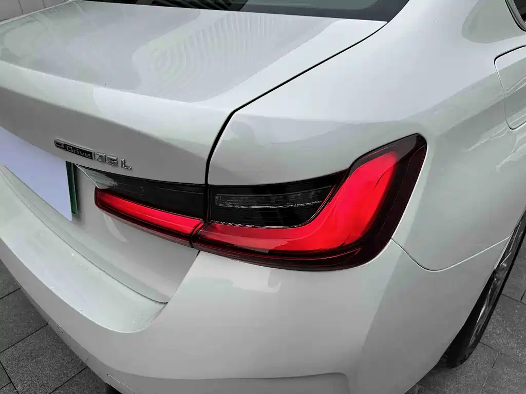 BMW BMW i3 2024 eDrive 35 L 2025 - thumbnail 22