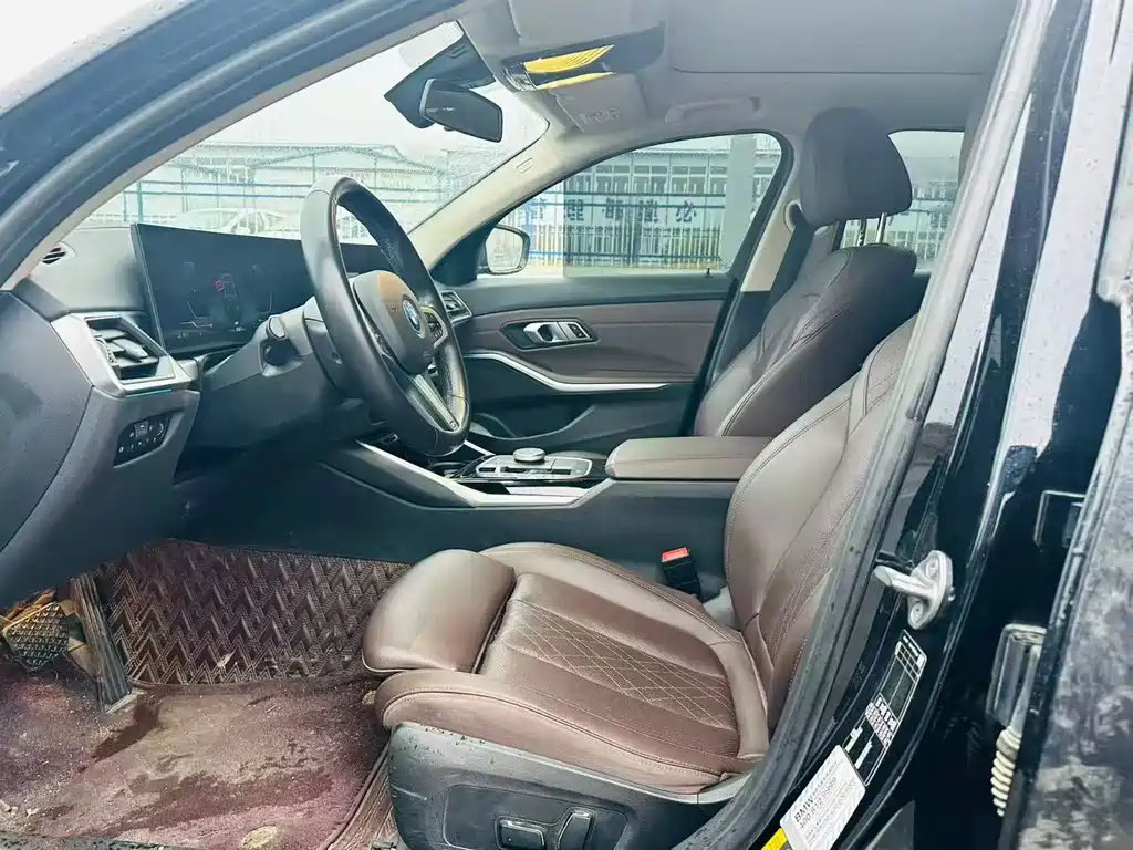 BMW BMW i3 2024 eDrive 35 L 2024 - thumbnail 7