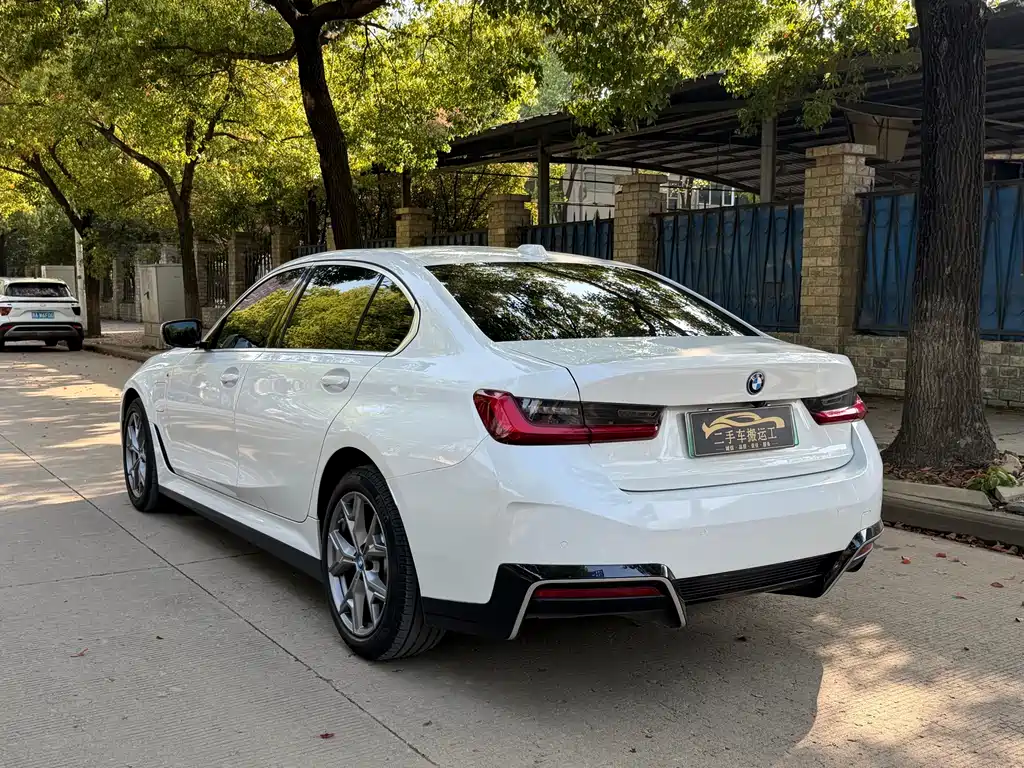 BMW BMW i3 2024 eDrive 35 L 2024 - thumbnail 9