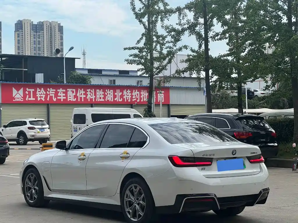 BMW BMW i3 2024 eDrive 35 L 2024 - thumbnail 7