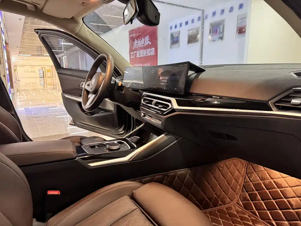 BMW BMW i3 2024 eDrive 35 L 2024 - thumbnail 6