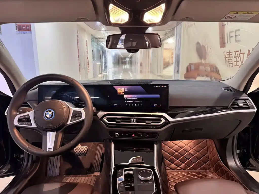 BMW BMW i3 2024 eDrive 35 L 2024 - thumbnail 7