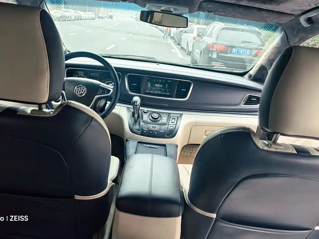Buick Buick GL8 2017 25S Comfort Edition China V 2018 - thumbnail 10