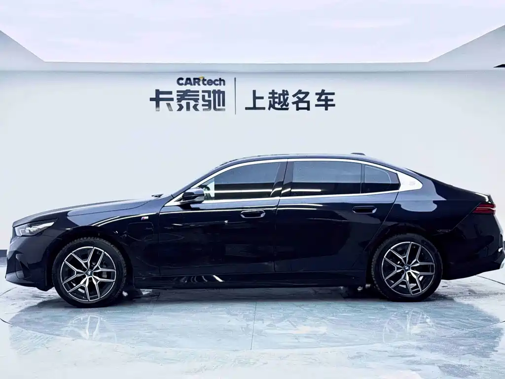 BMW BMW i5 2024 eDrive 35L M Sport Package 2024 - thumbnail 8