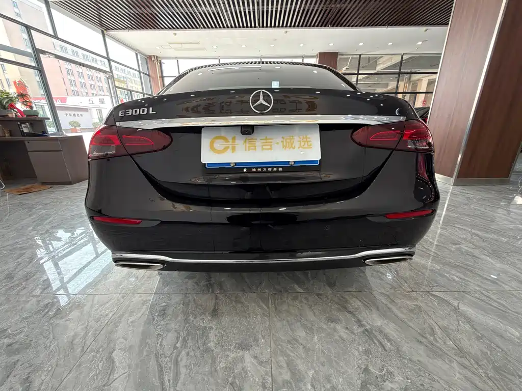 Mercedes-Benz Mercedes-Benz E-Class 2021 Model Year Facelift E 260 L 2021 - thumbnail 4
