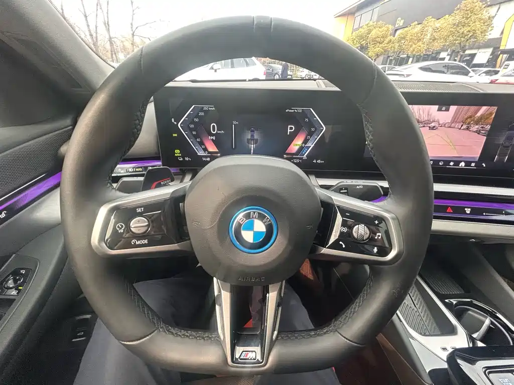 BMW BMW i5 2024 eDrive 35L M Sport Package 2024 - thumbnail 16