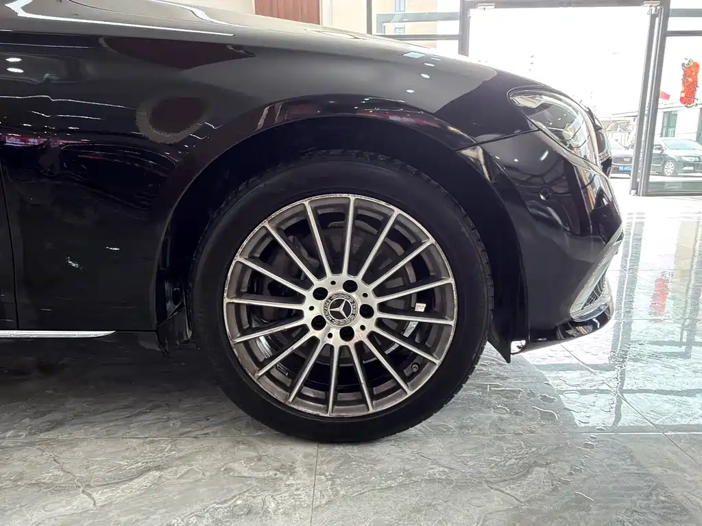 Mercedes-Benz Mercedes-Benz E-Class 2021 Model Year Facelift E 260 L 2021 - thumbnail 7