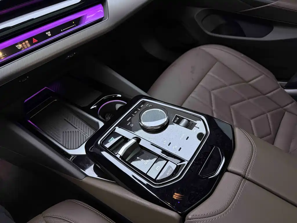 BMW BMW i5 2024 eDrive 35L M Sport Package 2024 - thumbnail 21