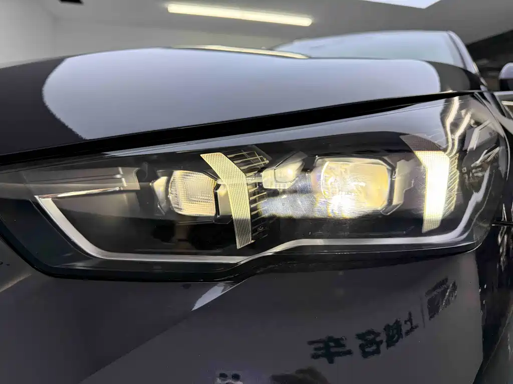 BMW BMW i5 2024 eDrive 35L M Sport Package 2024 - thumbnail 25