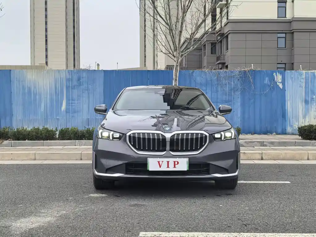 BMW BMW i5 2024 eDrive 35L Premium Luxury Package 2024 - thumbnail 2